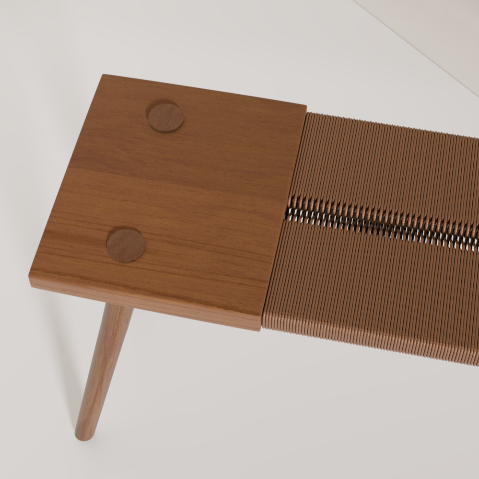 Apiro | Bench